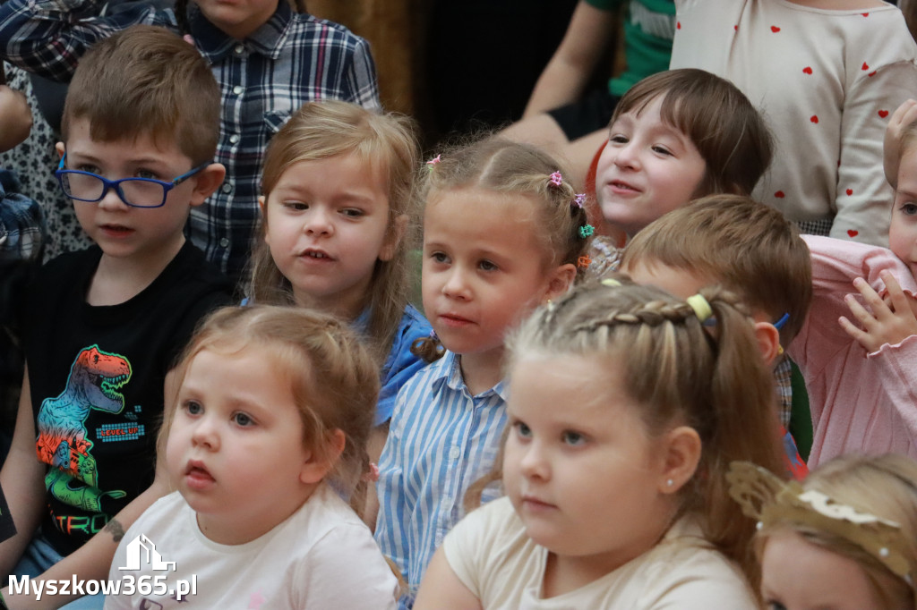 Fotorelacja: Pokaz Kulinarny z Mateuszem Gesslerem w Koziegłowach