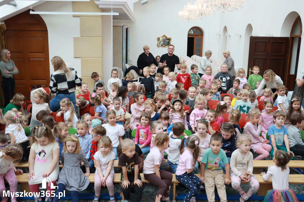 Fotorelacja: Pokaz Kulinarny z Mateuszem Gesslerem w Koziegłowach