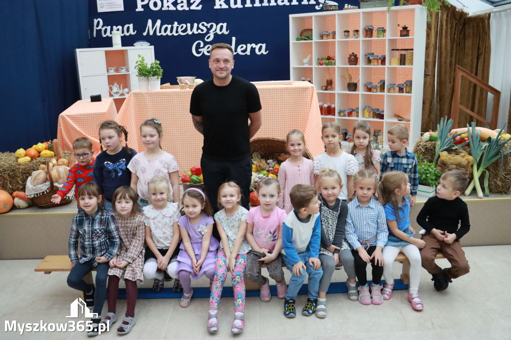 Fotorelacja: Pokaz Kulinarny z Mateuszem Gesslerem w Koziegłowach