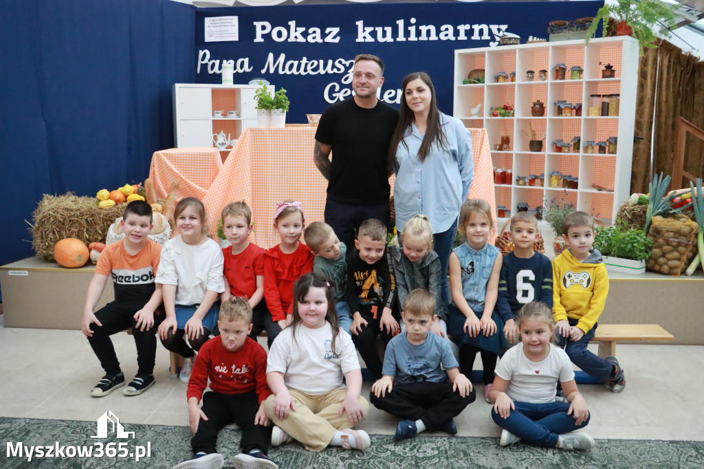 Fotorelacja: Pokaz Kulinarny z Mateuszem Gesslerem w Koziegłowach