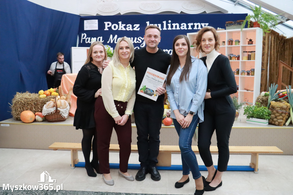 Fotorelacja: Pokaz Kulinarny z Mateuszem Gesslerem w Koziegłowach