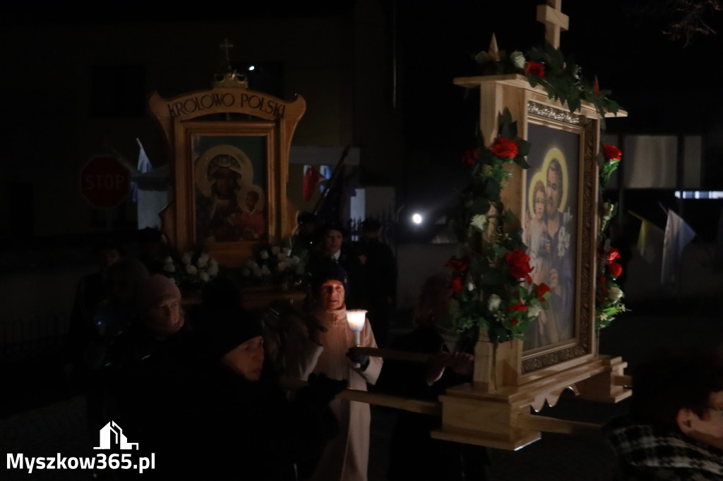 Fotorelacja: Powitanie Obrazu Matki Bożej w Koziegłowach