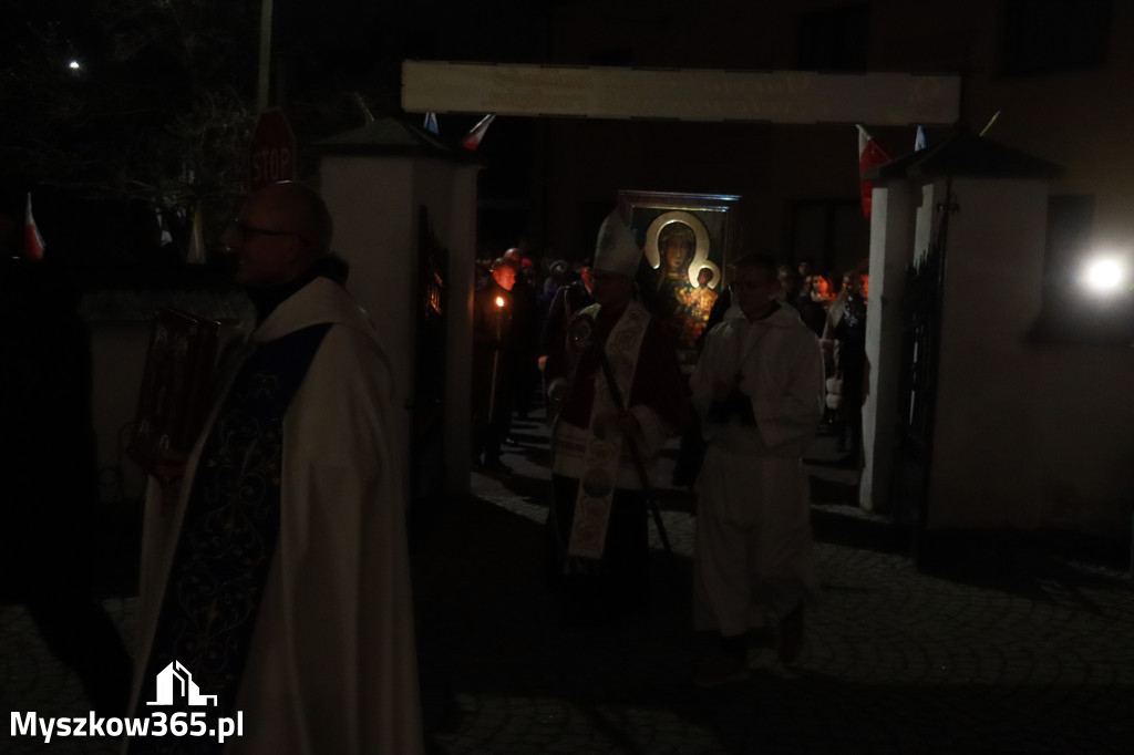 Fotorelacja: Powitanie Obrazu Matki Bożej w Koziegłowach
