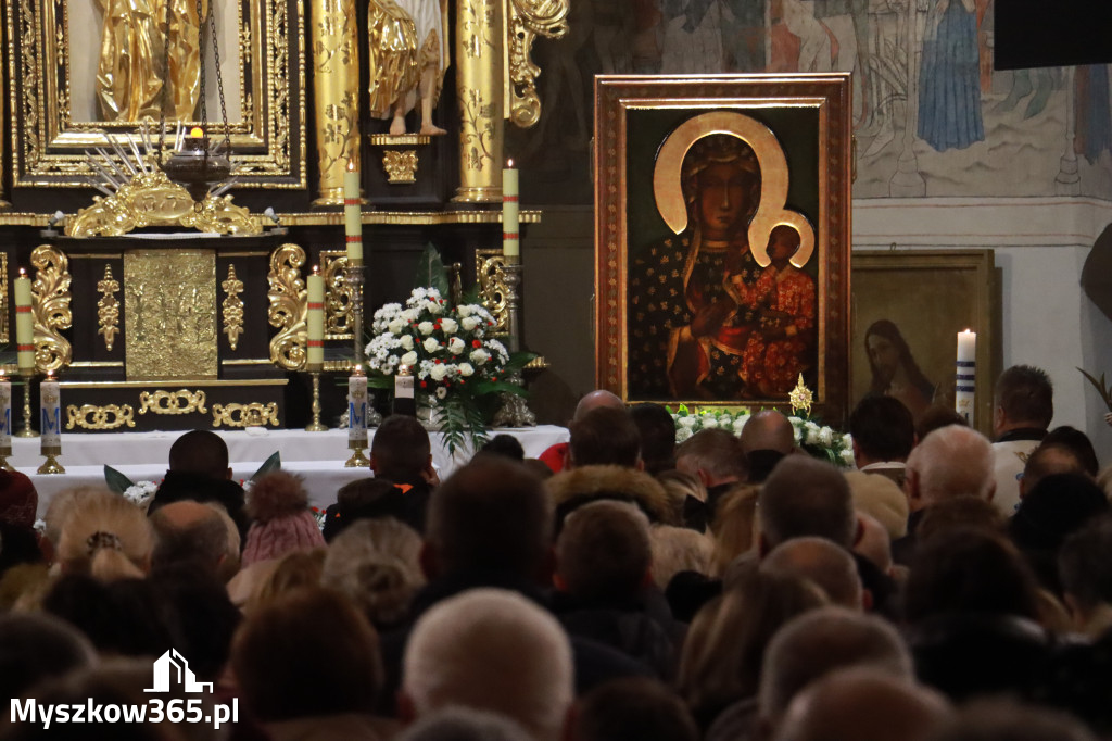 Fotorelacja: Powitanie Obrazu Matki Bożej w Koziegłowach
