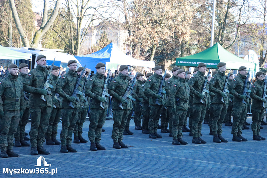 Fotorelacja: Uroczysta Przysięga Wojskowa Żołnierzy 13 Śląskiej Brygady Obrony Terytorialnej