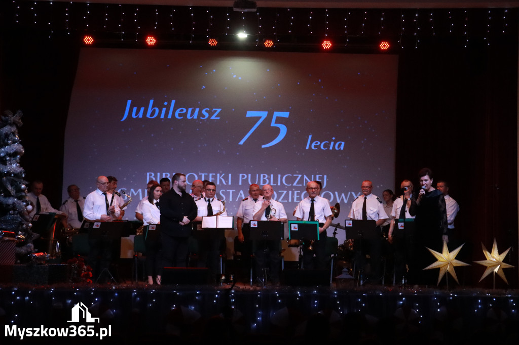 Fotorelacja: Jubileusz 75-lecia BILIOTEKI PUBLICZNEJ w Koziegłowach