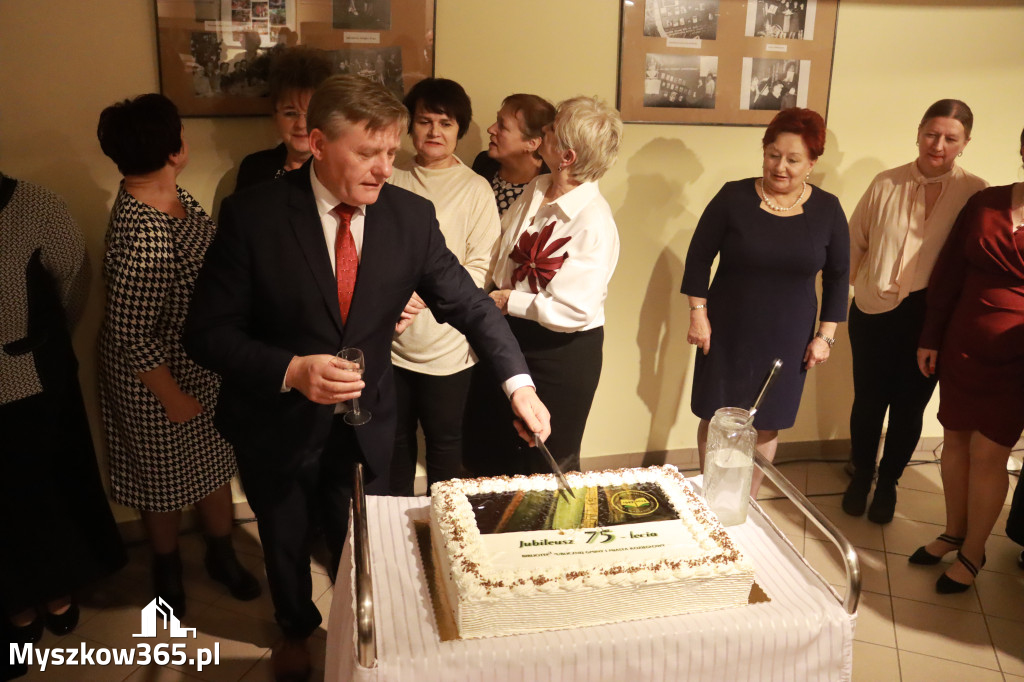 Fotorelacja: Jubileusz 75-lecia BILIOTEKI PUBLICZNEJ w Koziegłowach