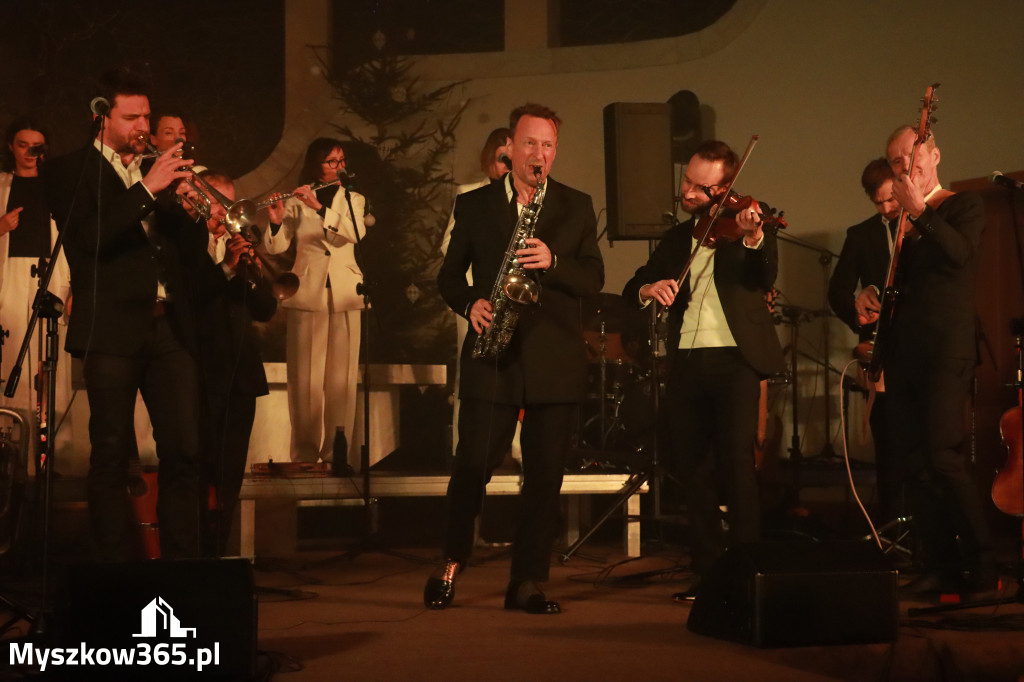 Fotorelacja: Koncert w Pińczycach - Kolędy Pospieszalskich