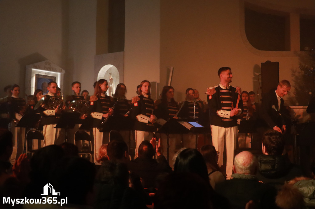 Fotorelacja: Koncert w Pińczycach - Kolędy Pospieszalskich