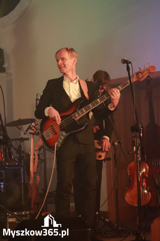 Fotorelacja: Koncert w Pińczycach - Kolędy Pospieszalskich