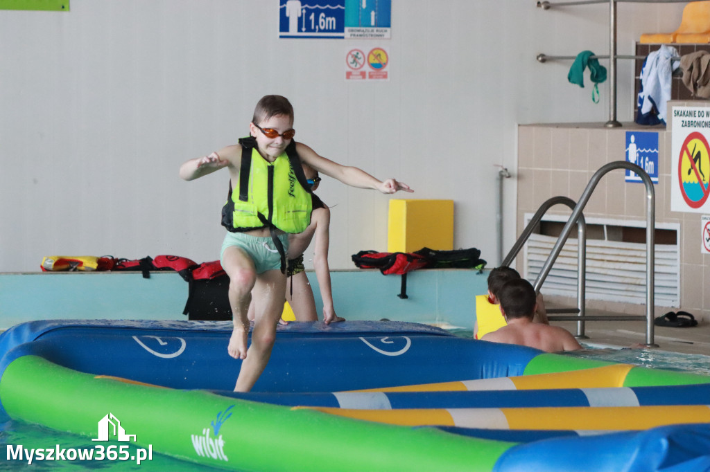 Fotorelacja: WODNY TOR PRZESZKÓD w MOSiR Myszków