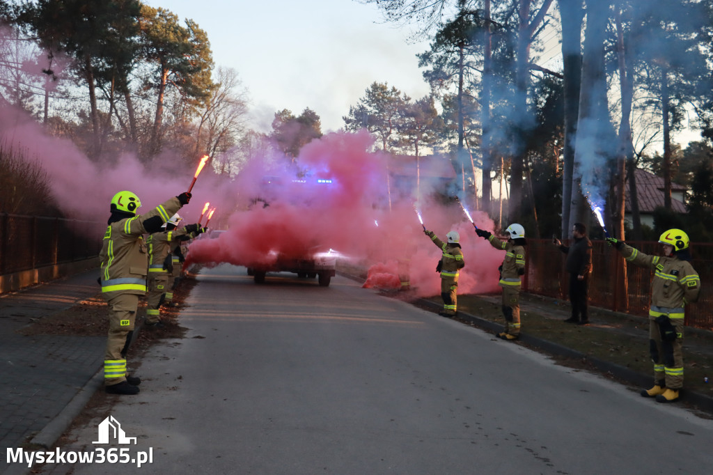 Fotorelacja: Przekazanie wozu strażackiego dla OSP Żarki Letnisko