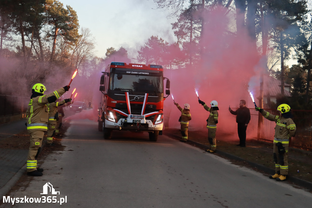 Fotorelacja: Przekazanie wozu strażackiego dla OSP Żarki Letnisko