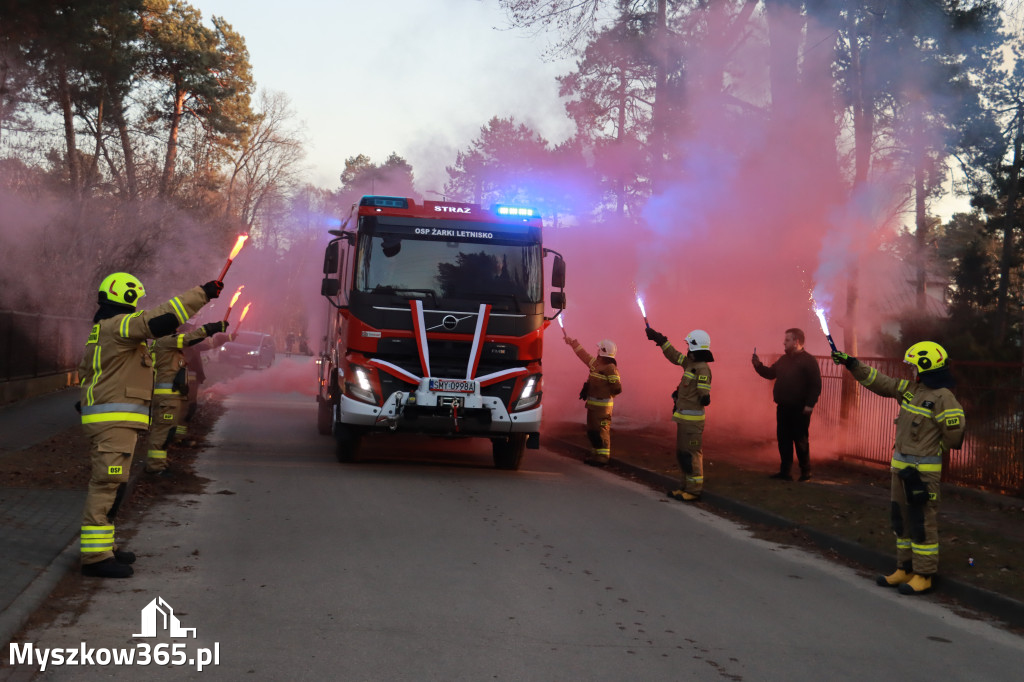 Fotorelacja: Przekazanie wozu strażackiego dla OSP Żarki Letnisko