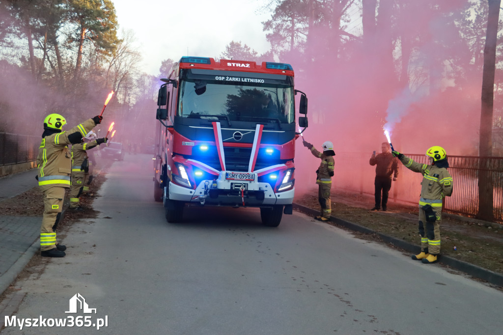 Fotorelacja: Przekazanie wozu strażackiego dla OSP Żarki Letnisko