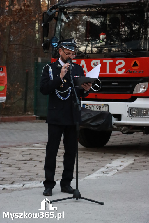 Fotorelacja: Przekazanie wozu strażackiego dla OSP Żarki Letnisko