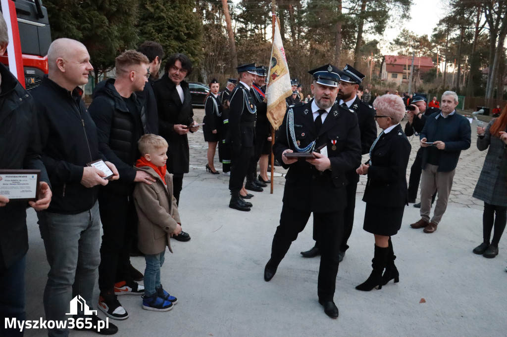 Fotorelacja: Przekazanie wozu strażackiego dla OSP Żarki Letnisko