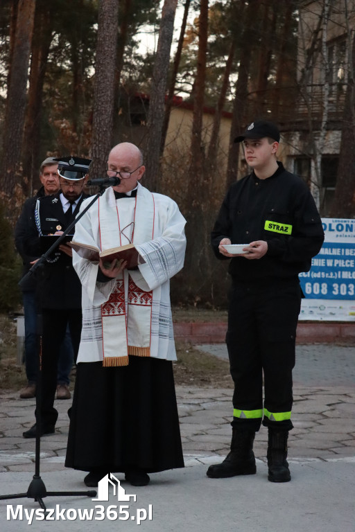 Fotorelacja: Przekazanie wozu strażackiego dla OSP Żarki Letnisko