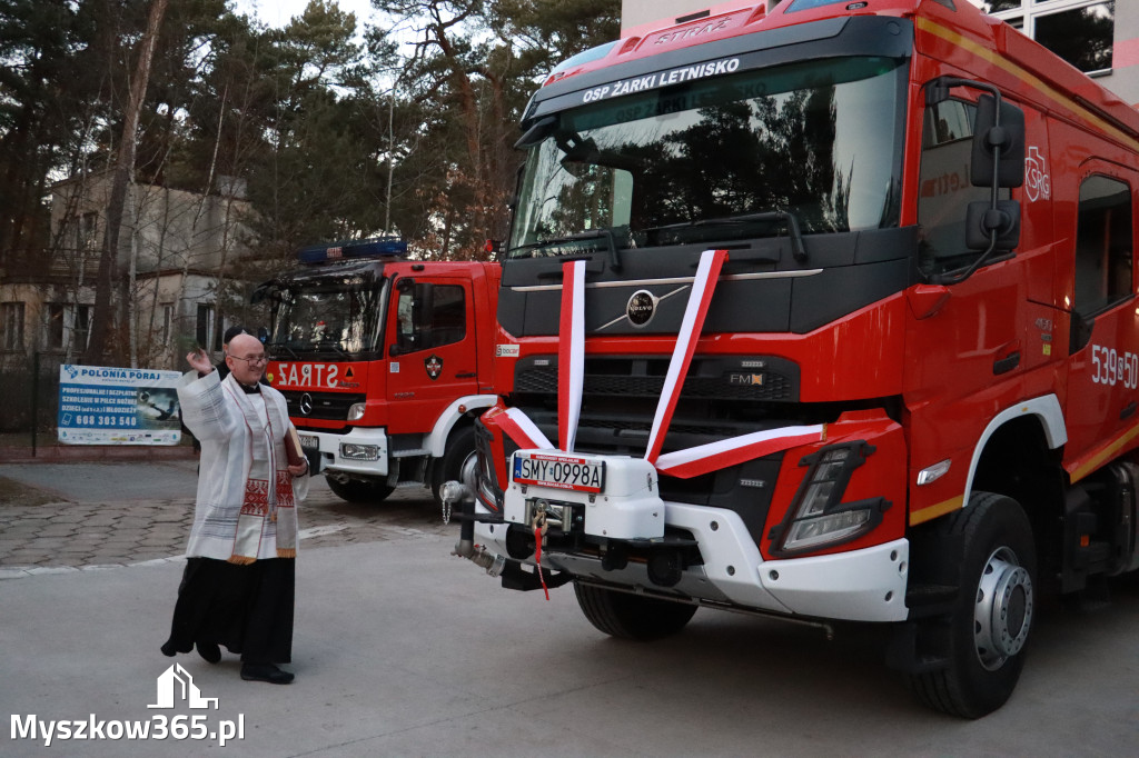 Fotorelacja: Przekazanie wozu strażackiego dla OSP Żarki Letnisko