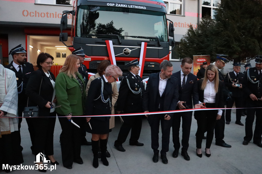 Fotorelacja: Przekazanie wozu strażackiego dla OSP Żarki Letnisko