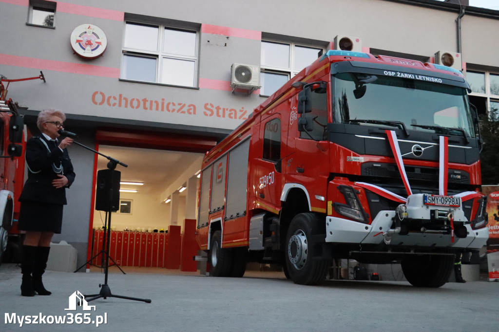 Fotorelacja: Przekazanie wozu strażackiego dla OSP Żarki Letnisko