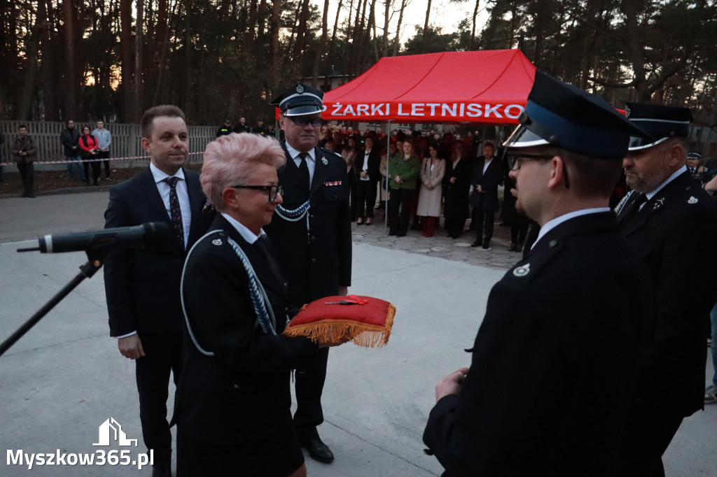 Fotorelacja: Przekazanie wozu strażackiego dla OSP Żarki Letnisko