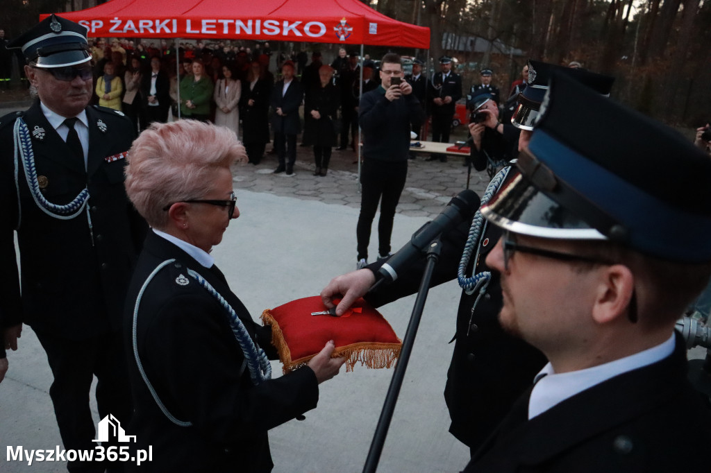 Fotorelacja: Przekazanie wozu strażackiego dla OSP Żarki Letnisko