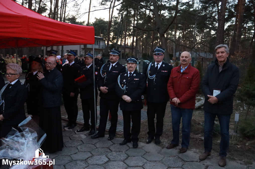 Fotorelacja: Przekazanie wozu strażackiego dla OSP Żarki Letnisko