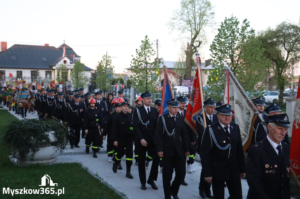 Fotorelacja I: Rezurekcja w Sanktuarium w Koziegłówkach z udziałem TURKÓW