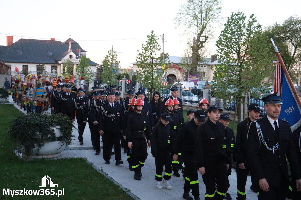 Fotorelacja I: Rezurekcja w Sanktuarium w Koziegłówkach z udziałem TURKÓW