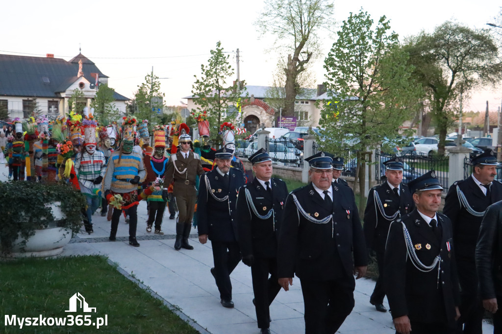 Fotorelacja I: Rezurekcja w Sanktuarium w Koziegłówkach z udziałem TURKÓW