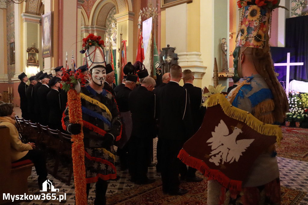 Fotorelacja I: Rezurekcja w Sanktuarium w Koziegłówkach z udziałem TURKÓW