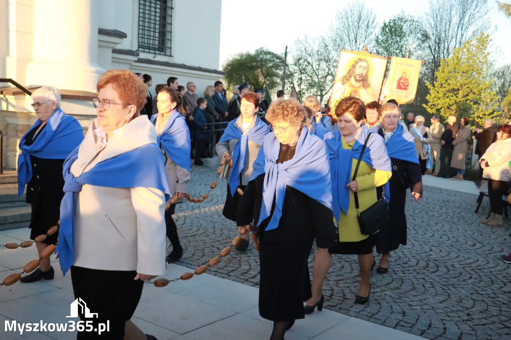Fotorelacja I: Rezurekcja w Sanktuarium w Koziegłówkach z udziałem TURKÓW