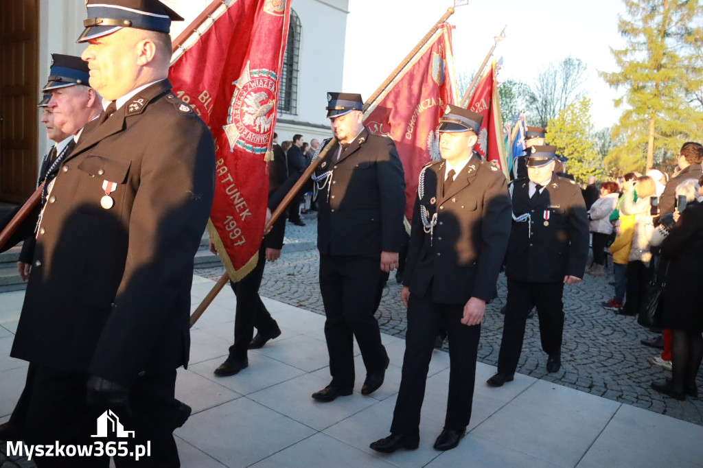 Fotorelacja I: Rezurekcja w Sanktuarium w Koziegłówkach z udziałem TURKÓW