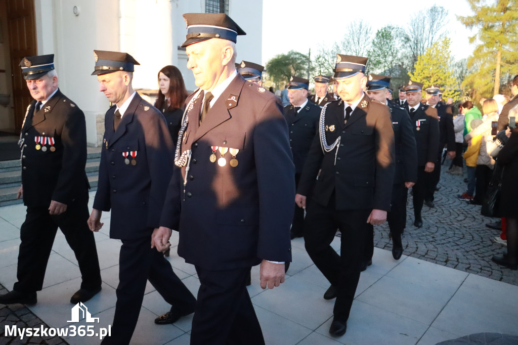 Fotorelacja I: Rezurekcja w Sanktuarium w Koziegłówkach z udziałem TURKÓW