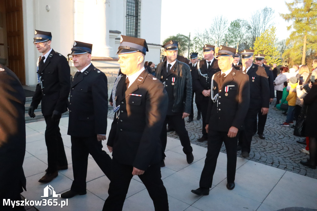 Fotorelacja I: Rezurekcja w Sanktuarium w Koziegłówkach z udziałem TURKÓW