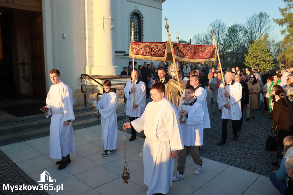 Fotorelacja I: Rezurekcja w Sanktuarium w Koziegłówkach z udziałem TURKÓW