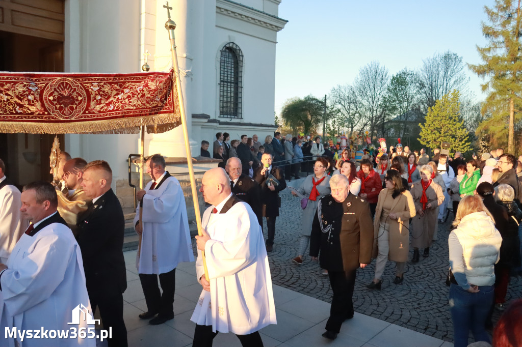 Fotorelacja I: Rezurekcja w Sanktuarium w Koziegłówkach z udziałem TURKÓW