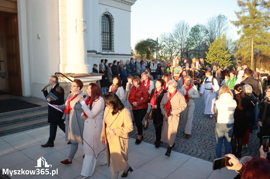 Fotorelacja I: Rezurekcja w Sanktuarium w Koziegłówkach z udziałem TURKÓW