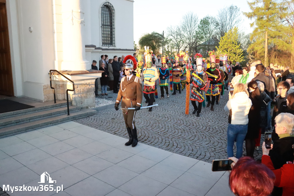 Fotorelacja I: Rezurekcja w Sanktuarium w Koziegłówkach z udziałem TURKÓW