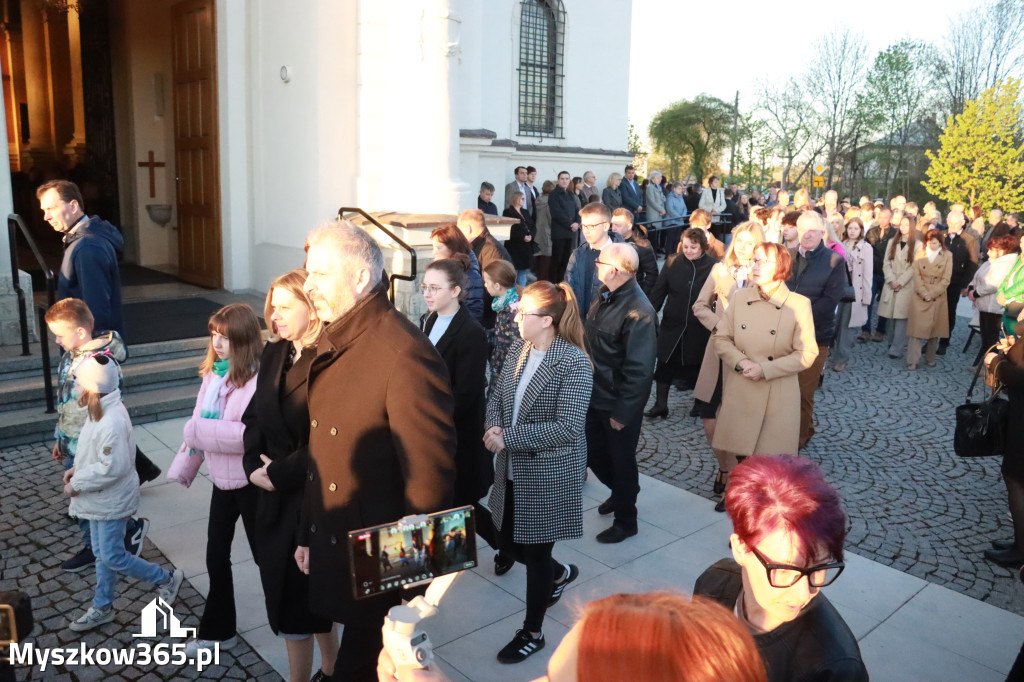 Fotorelacja I: Rezurekcja w Sanktuarium w Koziegłówkach z udziałem TURKÓW