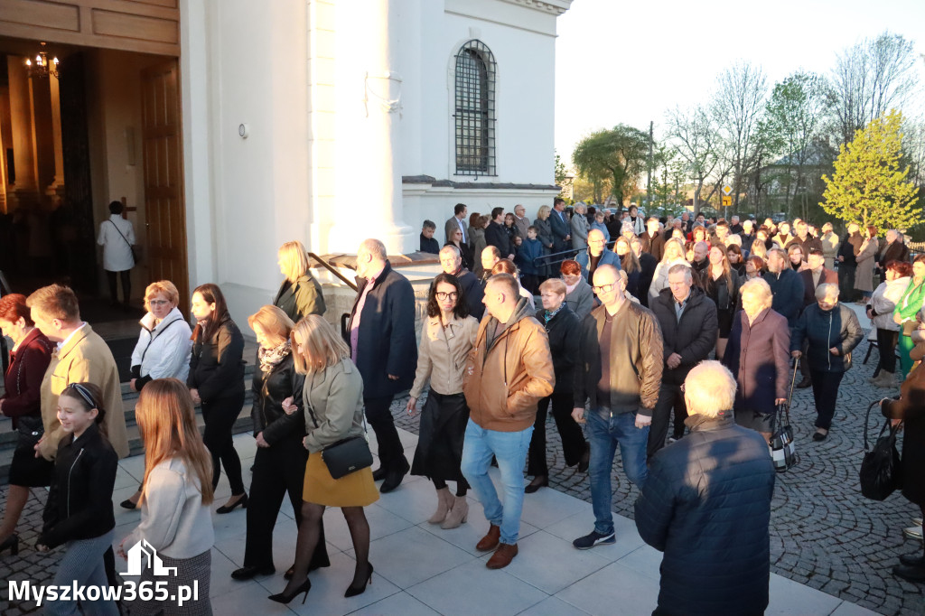 Fotorelacja I: Rezurekcja w Sanktuarium w Koziegłówkach z udziałem TURKÓW