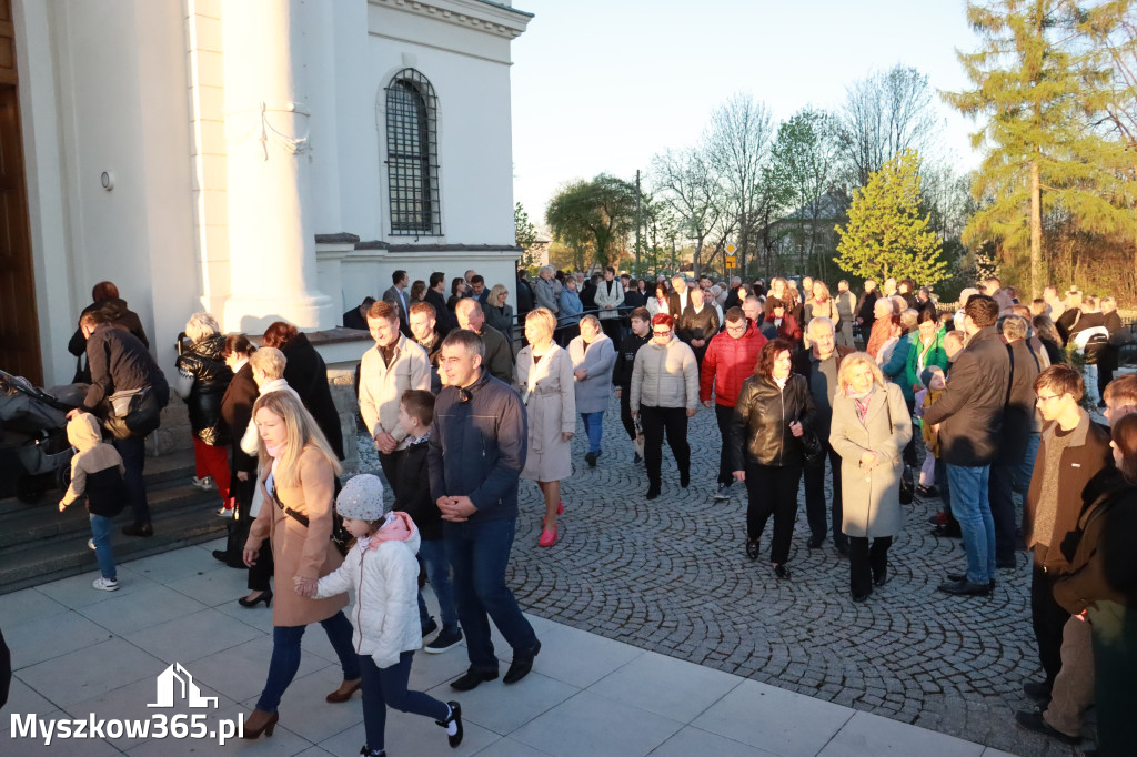 Fotorelacja I: Rezurekcja w Sanktuarium w Koziegłówkach z udziałem TURKÓW