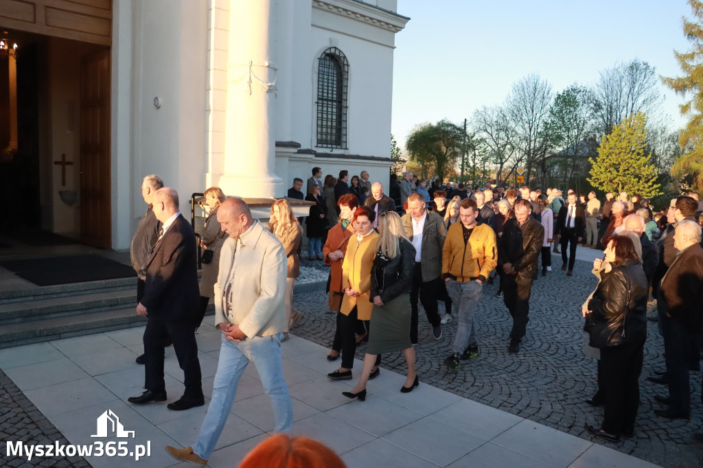 Fotorelacja I: Rezurekcja w Sanktuarium w Koziegłówkach z udziałem TURKÓW