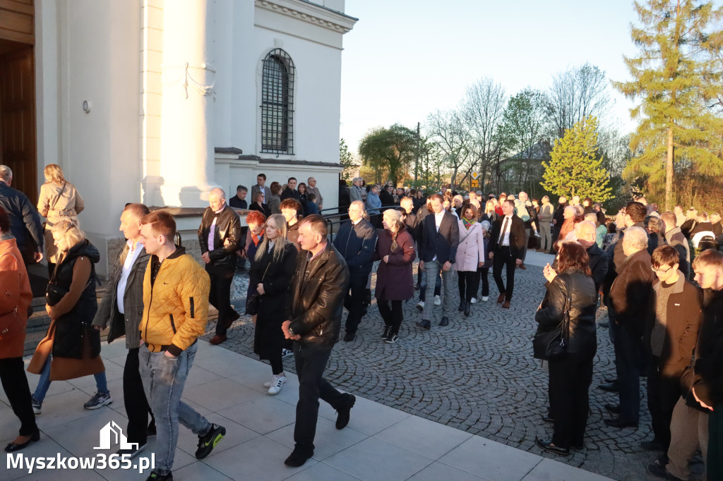 Fotorelacja I: Rezurekcja w Sanktuarium w Koziegłówkach z udziałem TURKÓW