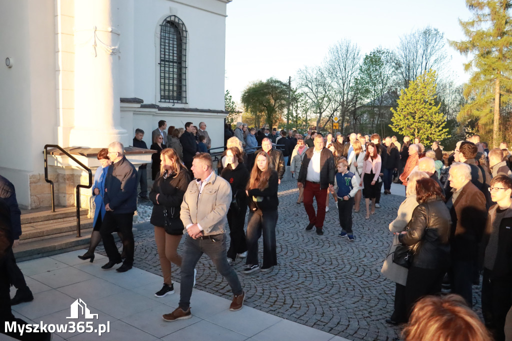 Fotorelacja I: Rezurekcja w Sanktuarium w Koziegłówkach z udziałem TURKÓW