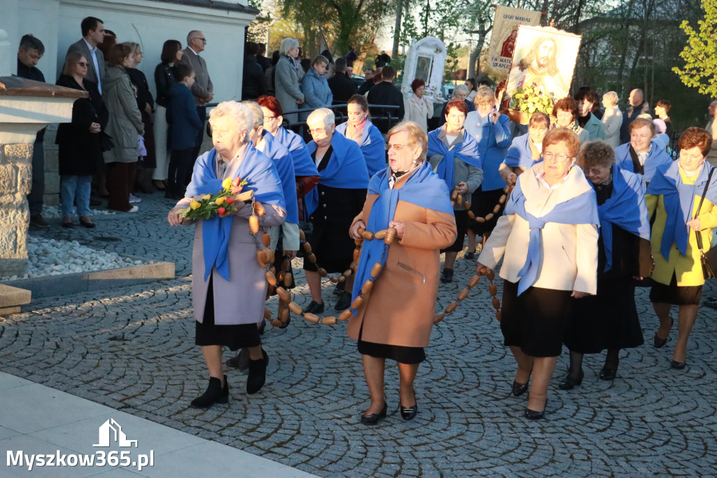 Fotorelacja I: Rezurekcja w Sanktuarium w Koziegłówkach z udziałem TURKÓW