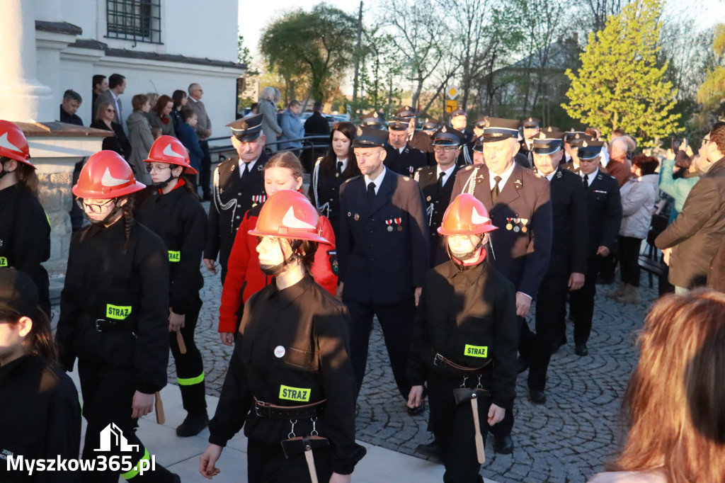 Fotorelacja I: Rezurekcja w Sanktuarium w Koziegłówkach z udziałem TURKÓW