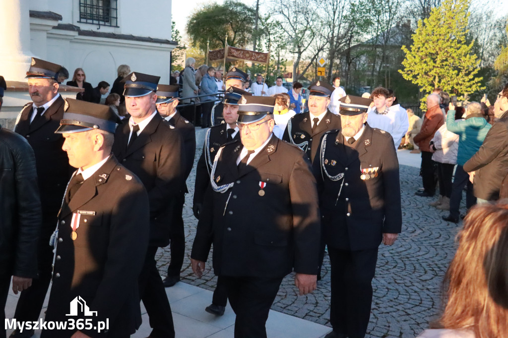 Fotorelacja I: Rezurekcja w Sanktuarium w Koziegłówkach z udziałem TURKÓW