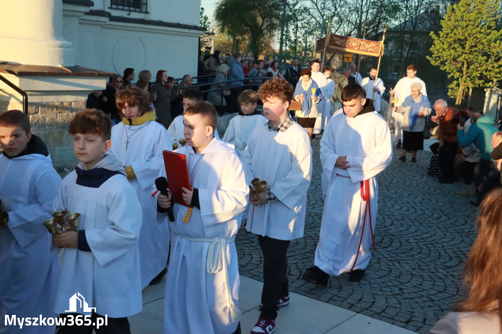 Fotorelacja I: Rezurekcja w Sanktuarium w Koziegłówkach z udziałem TURKÓW